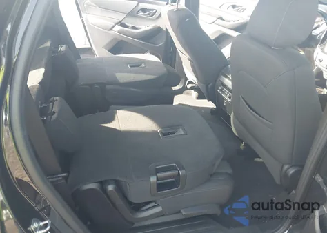 2023 Chevrolet Traverse Fwd Lt Cloth z USA, uszkodzony, nr VIN 1GNERGKW8PJ142257